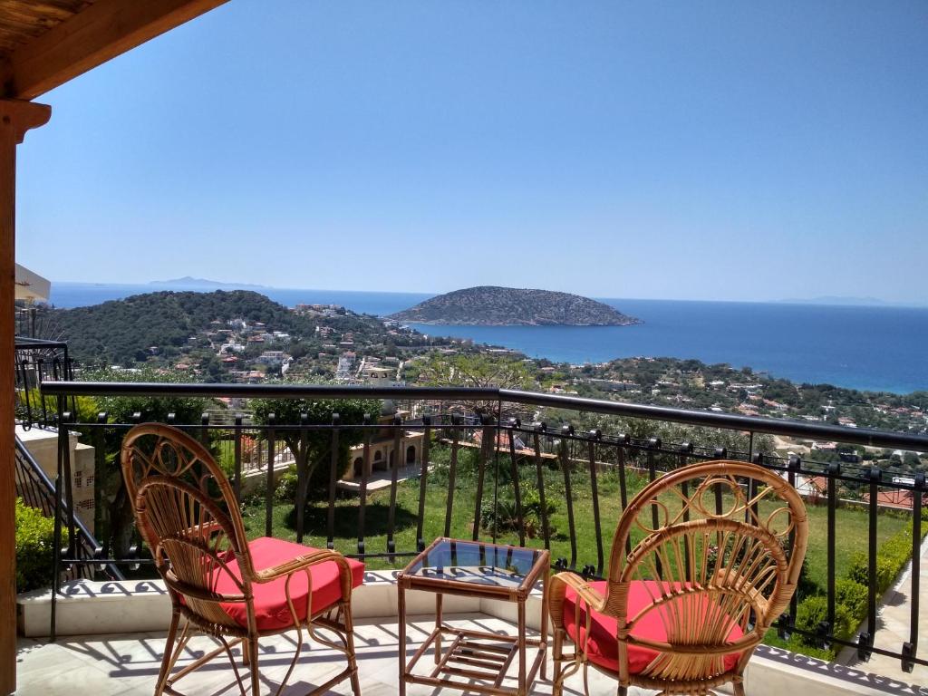 Saronic View room 1